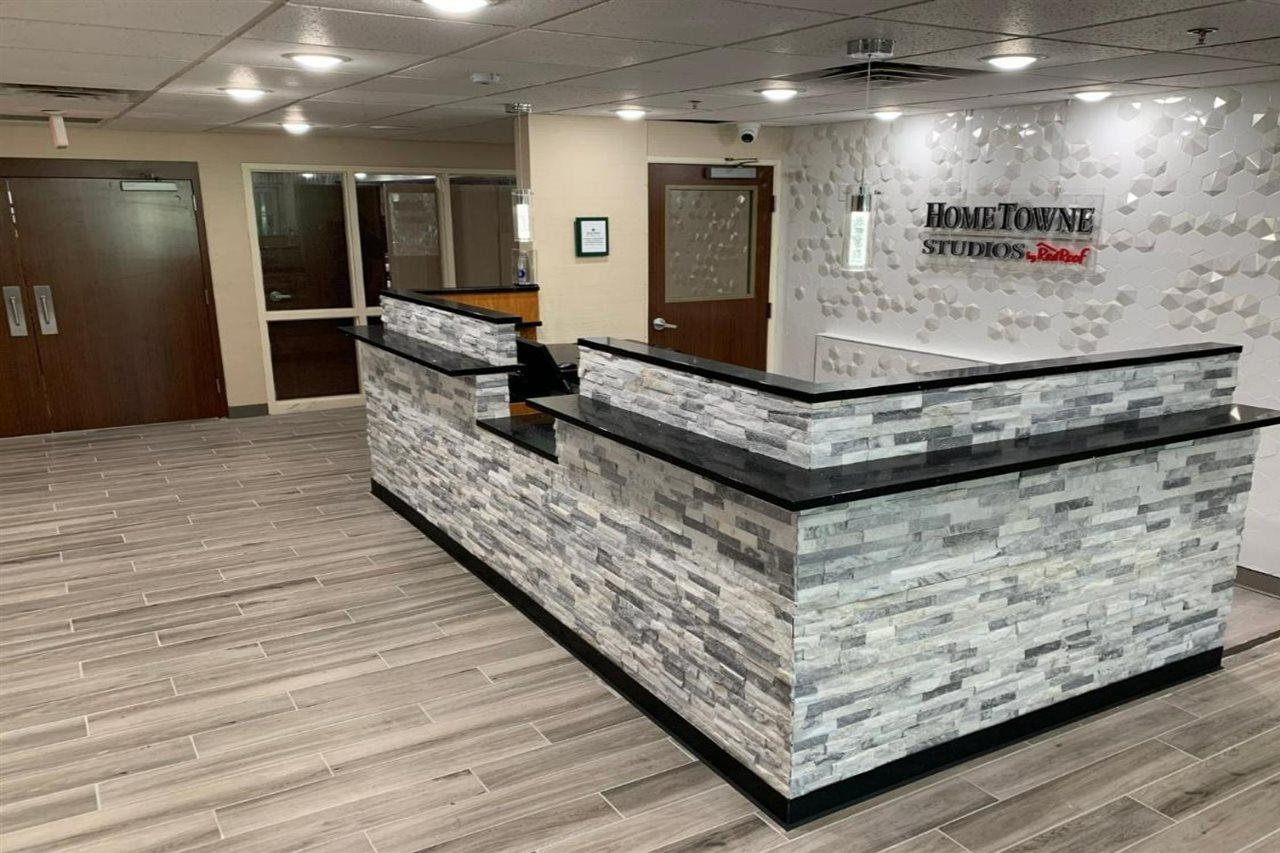 Hometowne Studios By Red Roof East Lansing - Okemos Exteriör bild